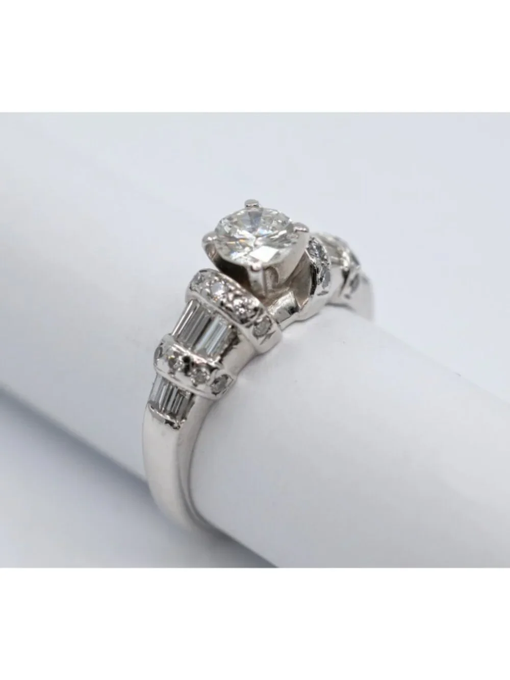 Unique 14K Karat Solid White Gold Ladies Round Diamond Engagement Ring - Size 5